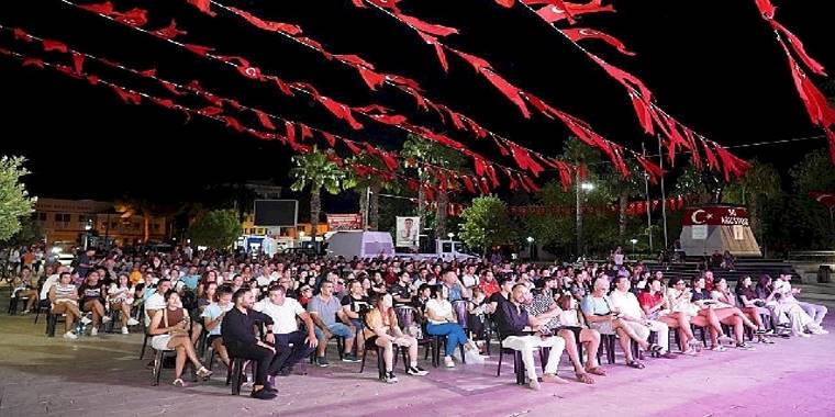 Şampiyonluk coşkusu Atapark'ta yaşandı