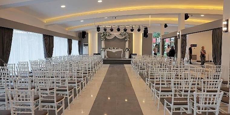 Türkan Saylan Nikah Salonu hizmete açıldı