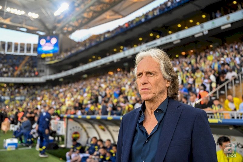 SON DAKİKA: Jorge Jesus'a Suudi Arabistan'da şok tepki!