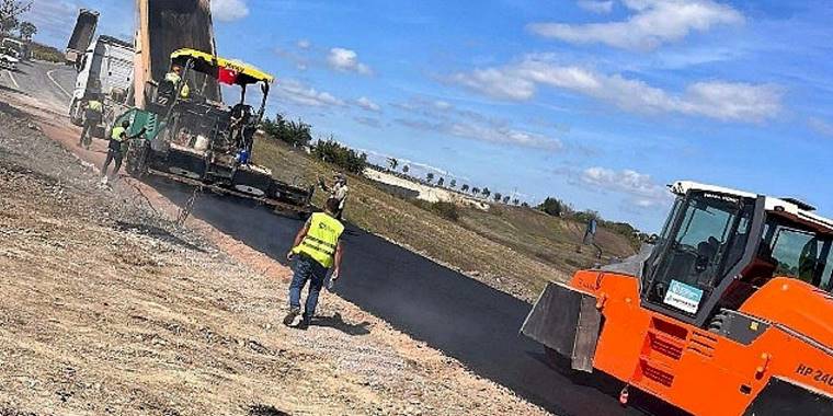 Kandıra Akçakese Köy İçi Yolu Genişletildi