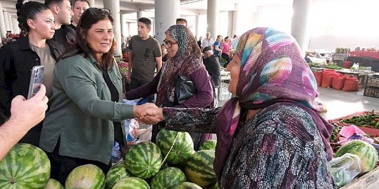 Başkan Çerçioğlu Yenipazar Çarşamba Pazarı'nda Vatandaşlarda Buluştu