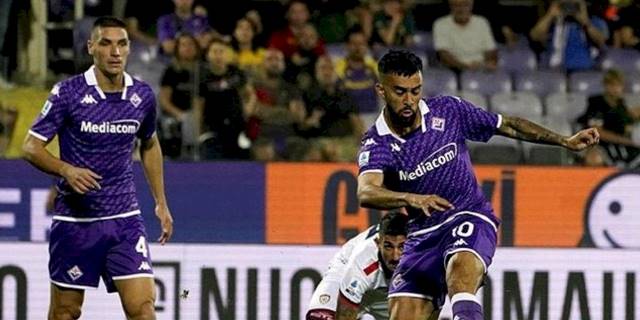 Fiorentina 3-0 Cagliari (MAÇ SONUCU-ÖZET) | Fiorentina Cagliari'yi devirdi!