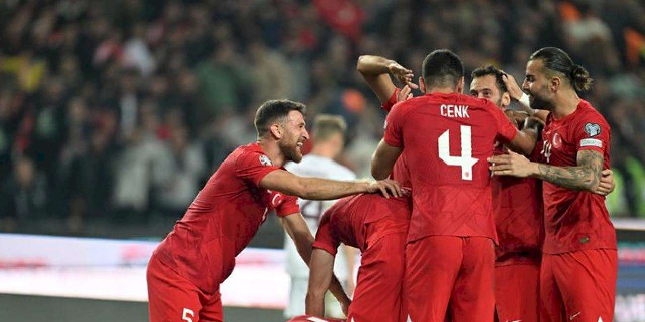 Türkiye 4-0 Letonya (MAÇ SONUCU) Bekle bizi Almanya!