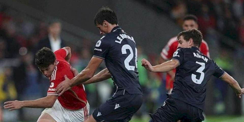 Benfica 0-1 Real Sociedad (MAÇ SONUCU-ÖZET) R. Sociedad Benfica'yı devirdi!