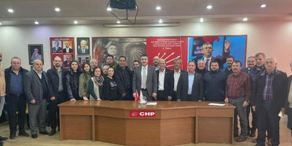 Edirne Keşan'da CHP'li aday adayları ön seçim kurasında