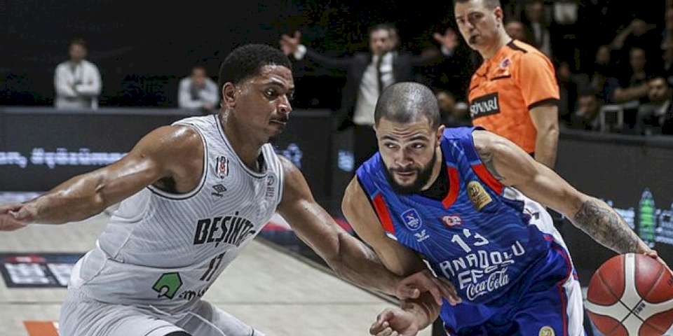 Beşiktaş Emlakjet 85-77 Anadolu Efes (Maç Sonucu) Beşiktaş A. Efes'i devirdi!