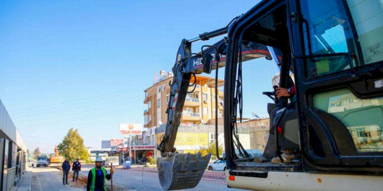 Antalya Büyükşehir Varsak’ta içme suyu hattını yeniliyor