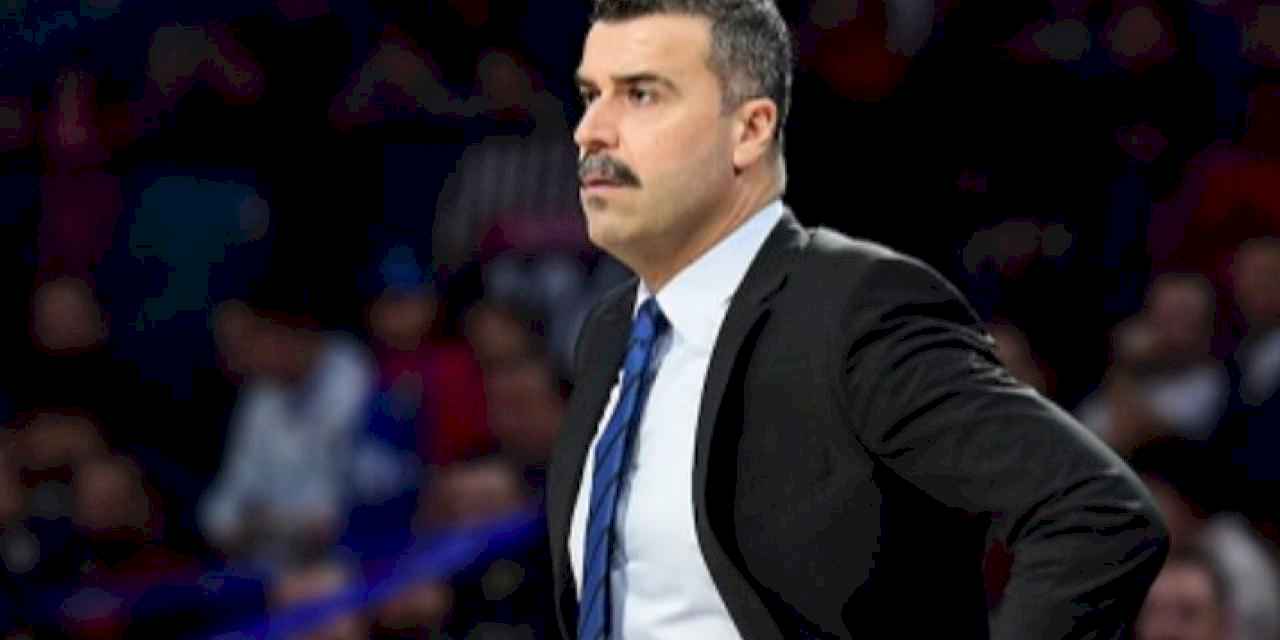 Anadolu Efes'te Erdem Can ile yollar ayrıldı