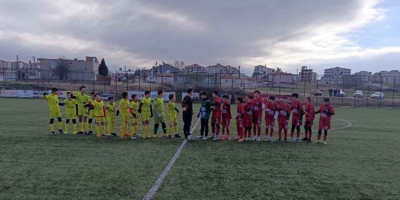 Keşan Genç Ordu, Uzunköprü Veteranlar’ı 4-1 yendi