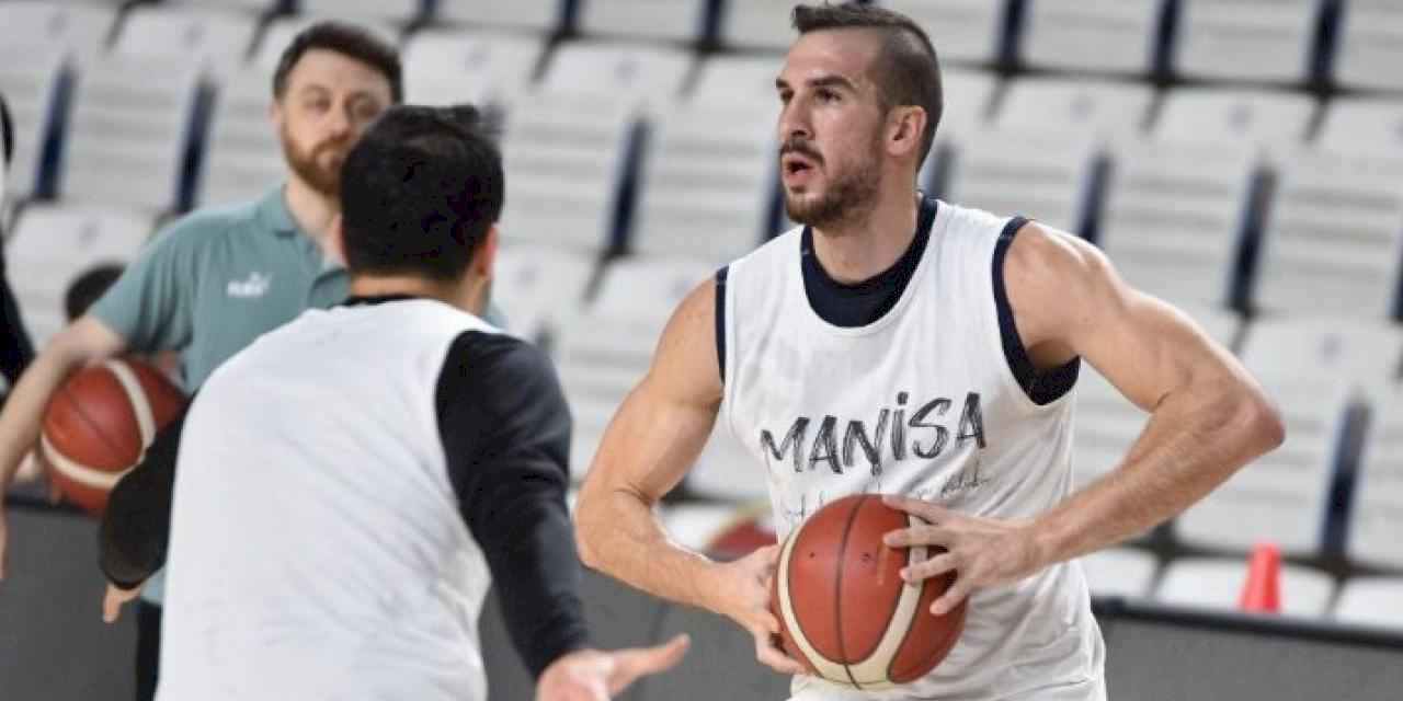 Manisa BŞB, Anadolu Efes karşısında