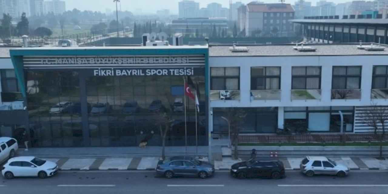 Manisa Büyükşehir'in spor tesisleri artık Manisalıların