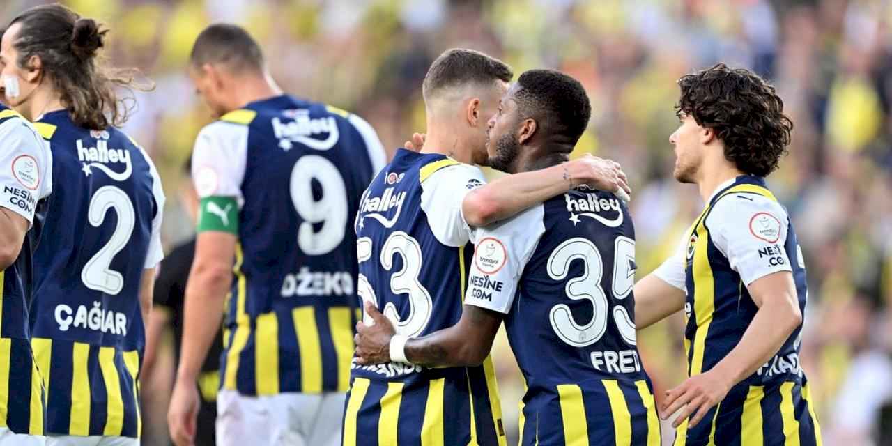 Fenerbahçe 6-0 İstanbulspor (Maç Sonucu) Fenerde farklı galibiyet şampiyonluğa yetmedi!