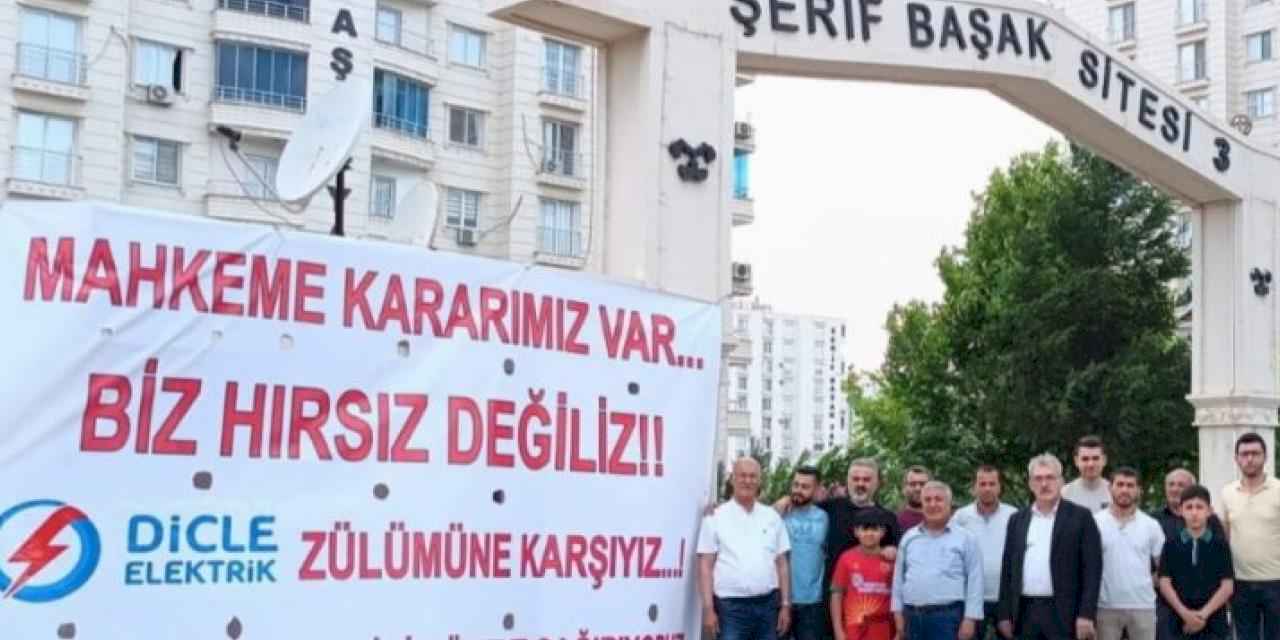 “Biz hırsız değiliz” yazılı pankart asmışlardı kaçak hat çekerken yakalandılar