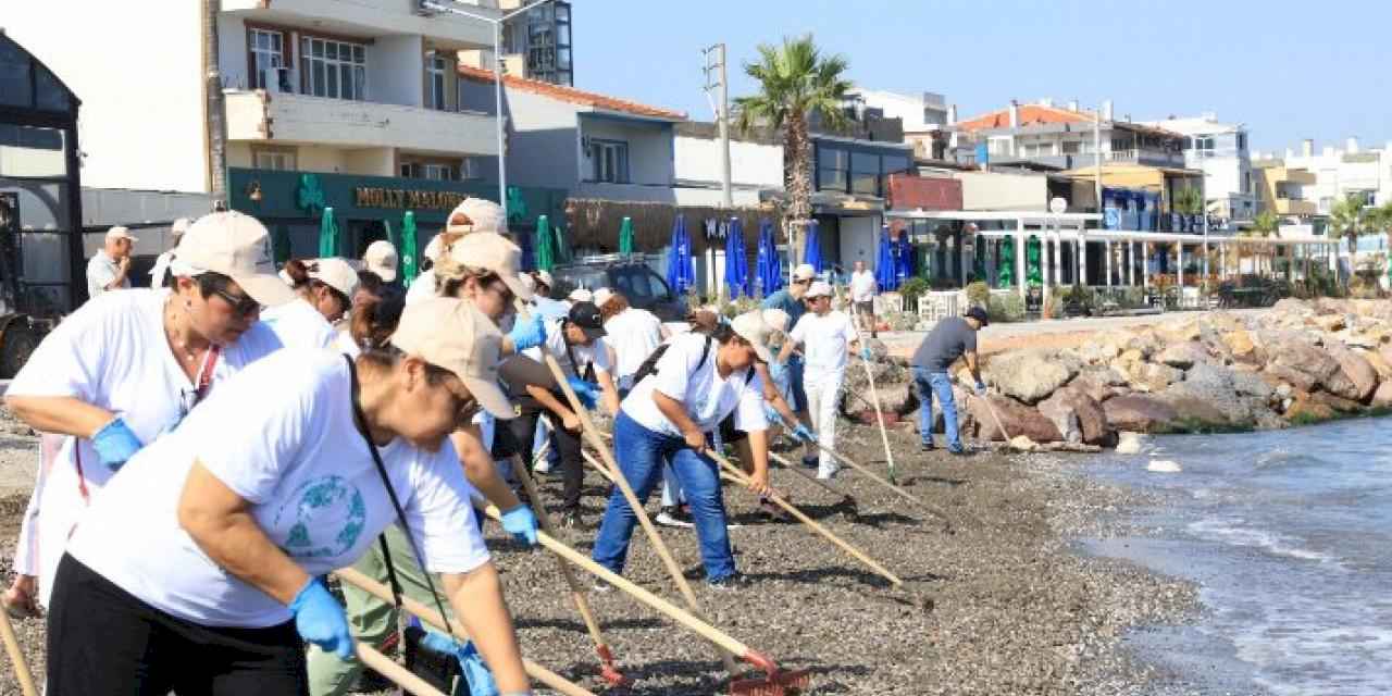 İzmir Güzelbahçe'de imece temizlik!