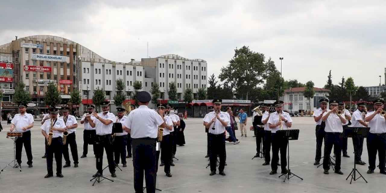 Sakarya'da Kent Orkestrası konserleri başladı