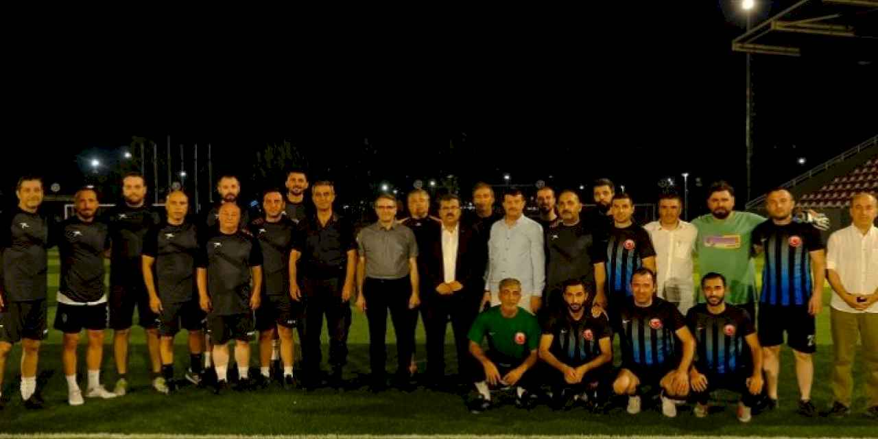 Bursa Yıldırım'da öğretmenlerden sportif yarış