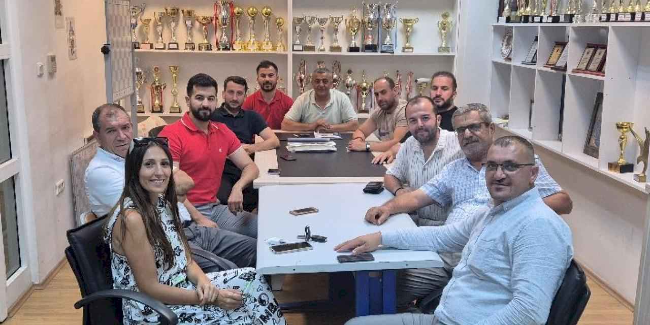 Gemlik Belediyespor'da görev dağılımı belli oldu