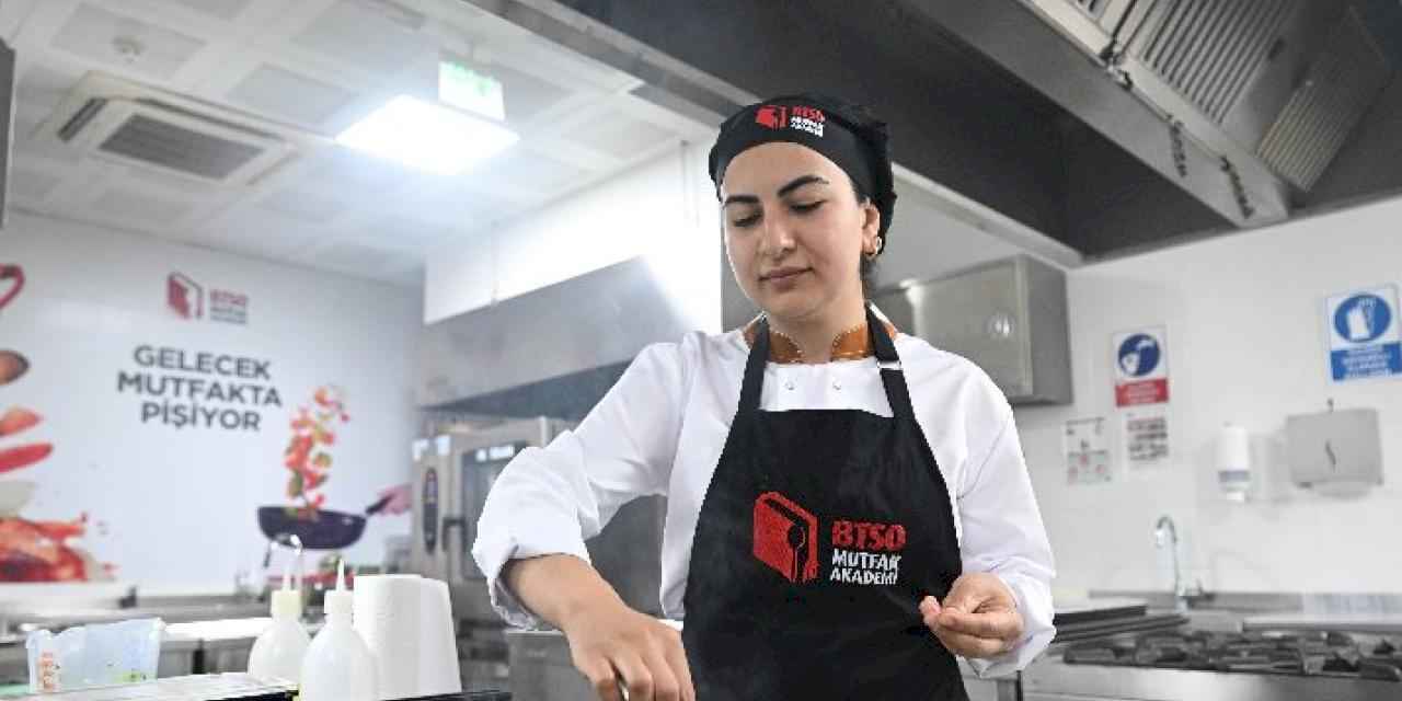Gelecek ‘BTSO Mutfak Akademi’de pişiyor