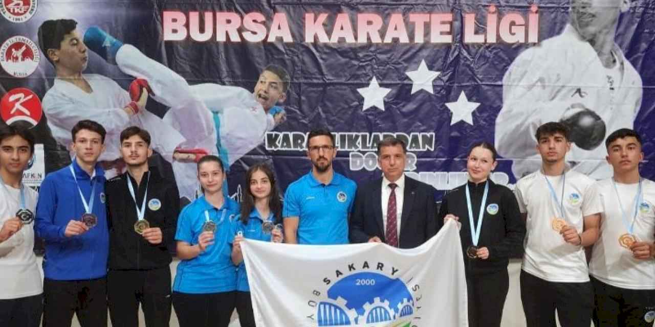 Sakaryalı yıldızlar Bursa'da fırtına oldu