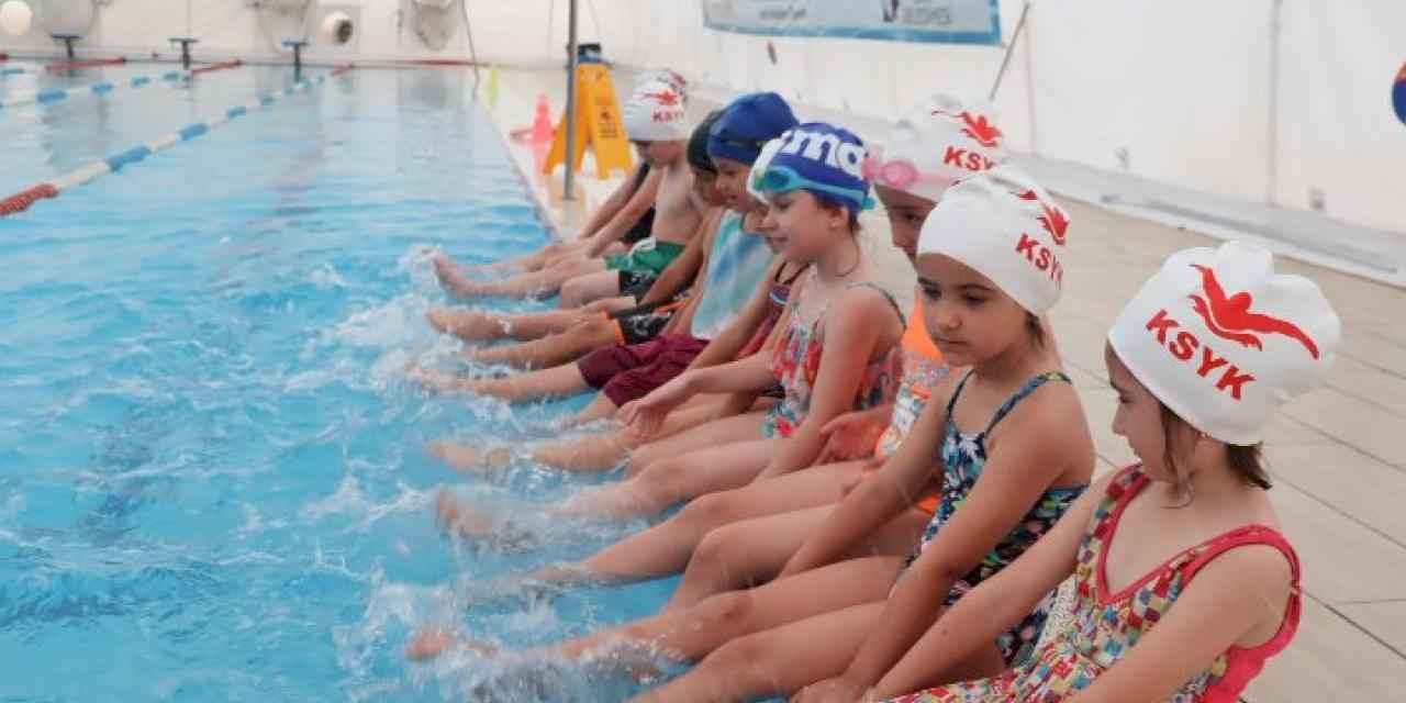 İzmit'te 'Yüzme Bilmeyen Kalmasın'da eğitimler başladı