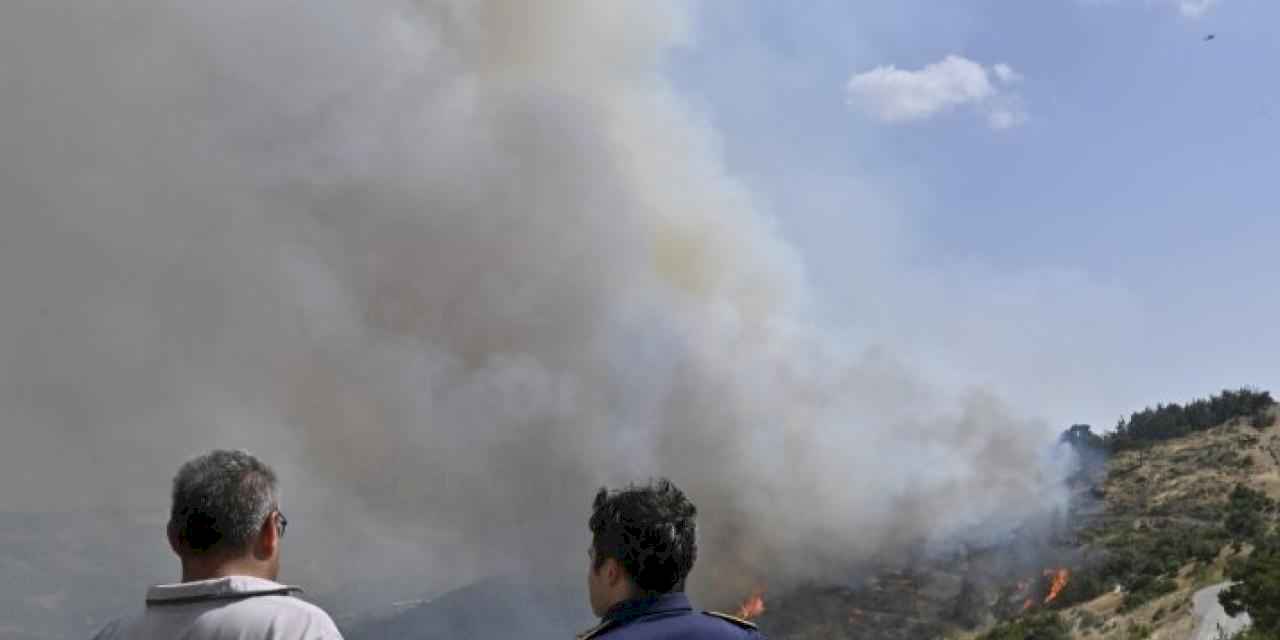 Manisa İtfaiyesi'nden Bornova yangınına takviye