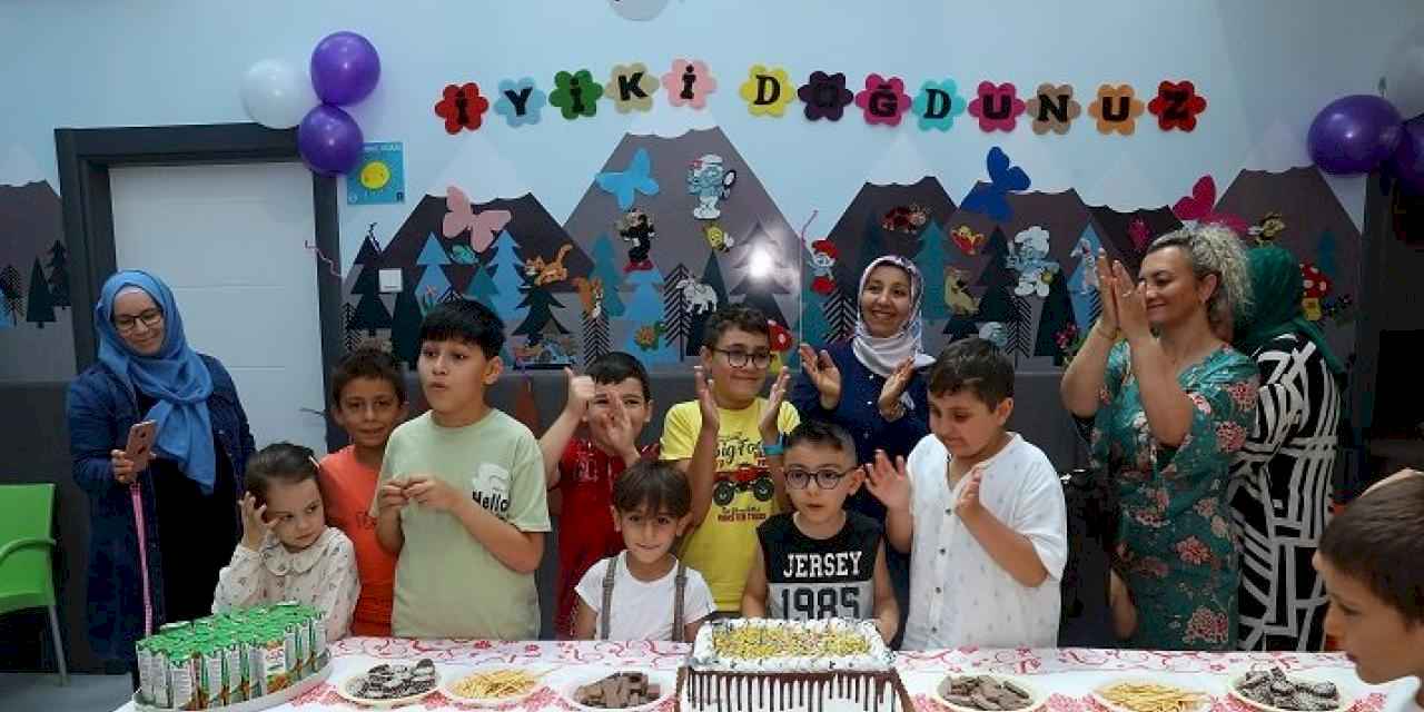 Kayseri'nin engelsiz çocuk evinde doğum günü etkinliği