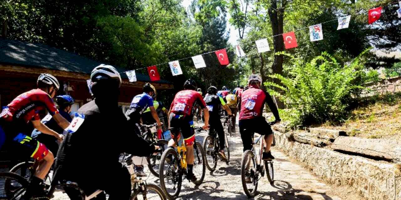 Malatya'da dağ bisikleti yarışması sona erdi