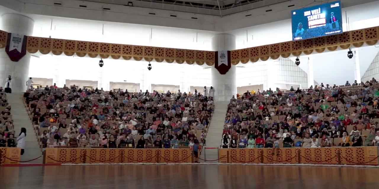 Konya'da aileler Hafızlık Hazırlık Programı’nı yakından tanıdı