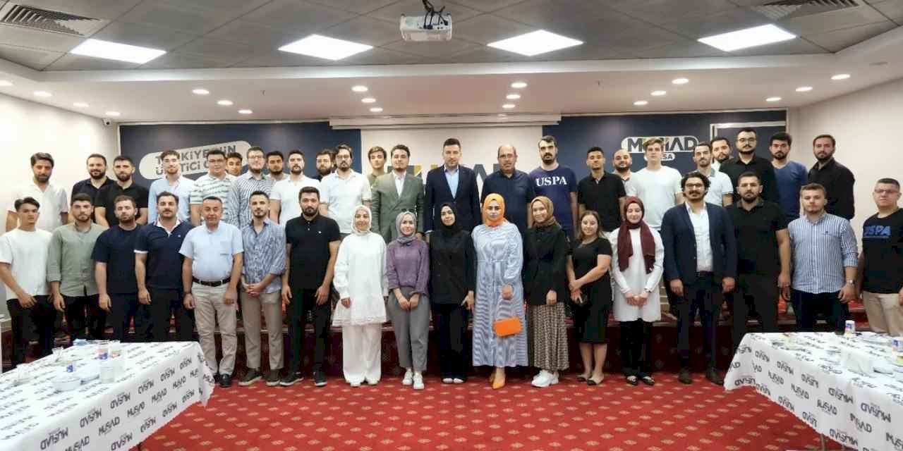 Güngör Turizm Yönetim Kurulu Başkanı Ahmet Güngör, genç MÜSİAD’ın konuğu oldu