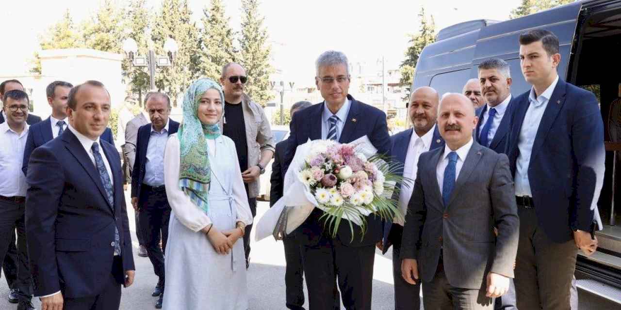 Bakan Memişoğlu’ndan Adıyaman’a Hastane Müjdesi