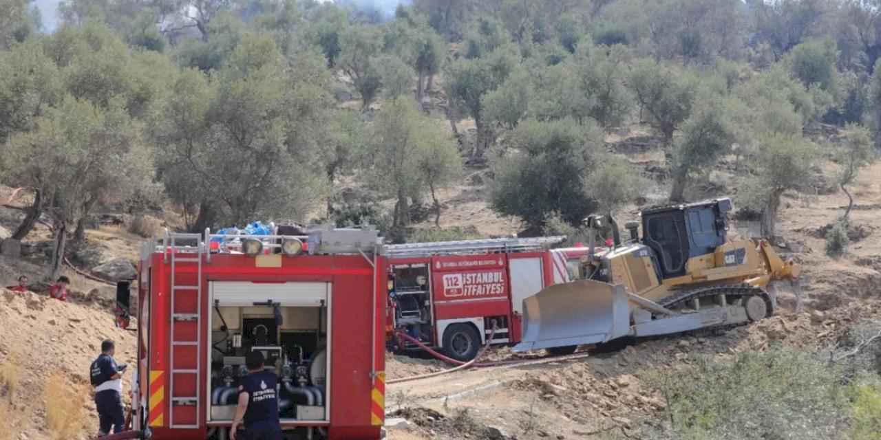 İstanbul Büyükşehir ekipleri İzmir'de aktif görevde