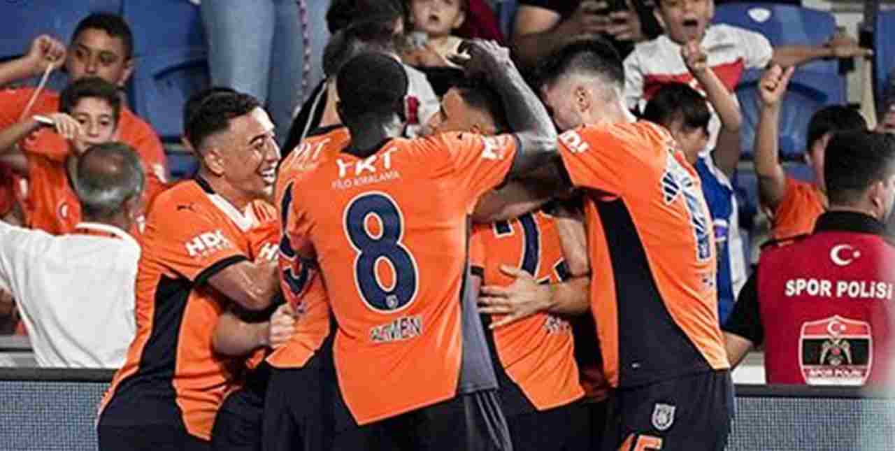 Rams Başakşehir 2 - 0 St. Patrick's (Maç Sonucu) Başakşehir Konferans Liginde!