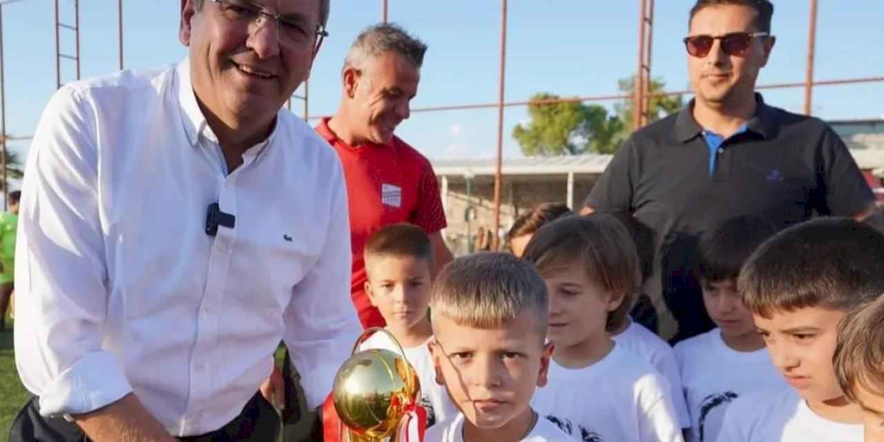 Balıkesir Ayvalık'ta 'dostluk' kazandı