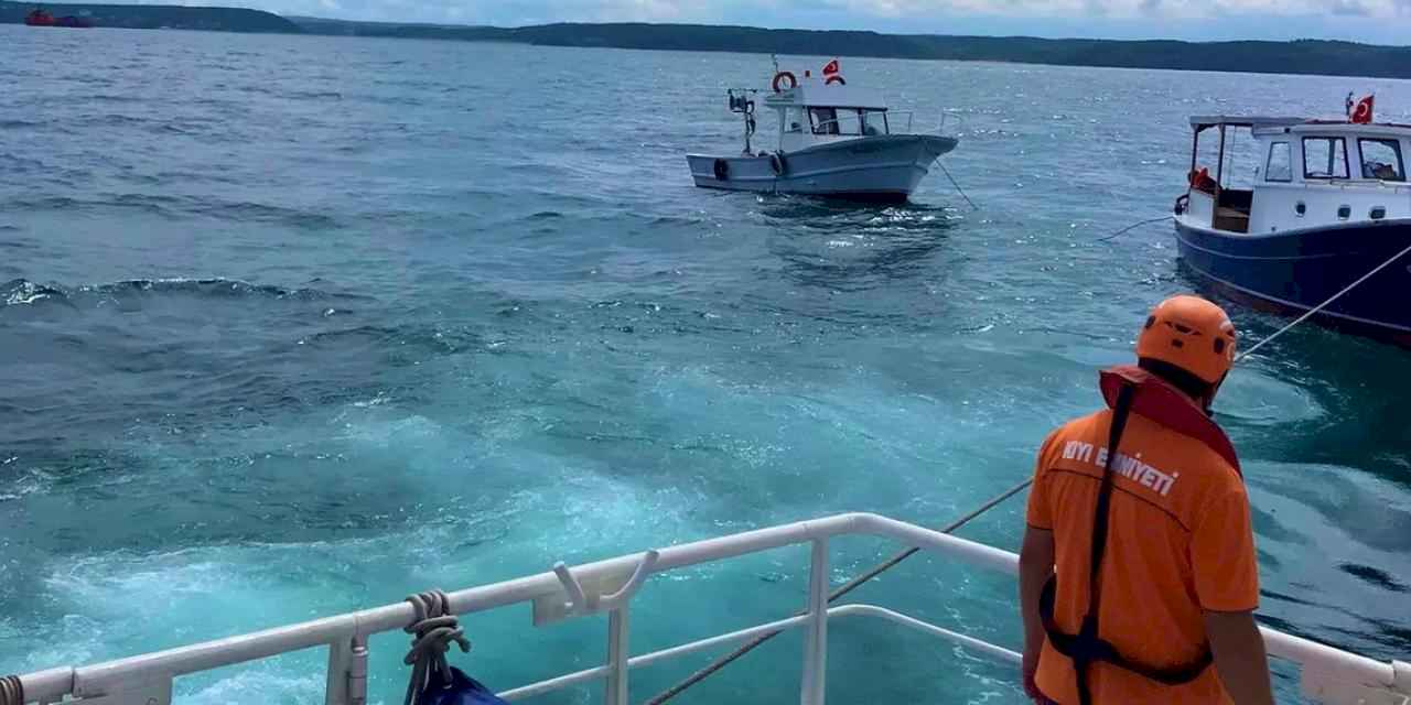 Türkeli Feneri açıklarında makine arızası yaptı