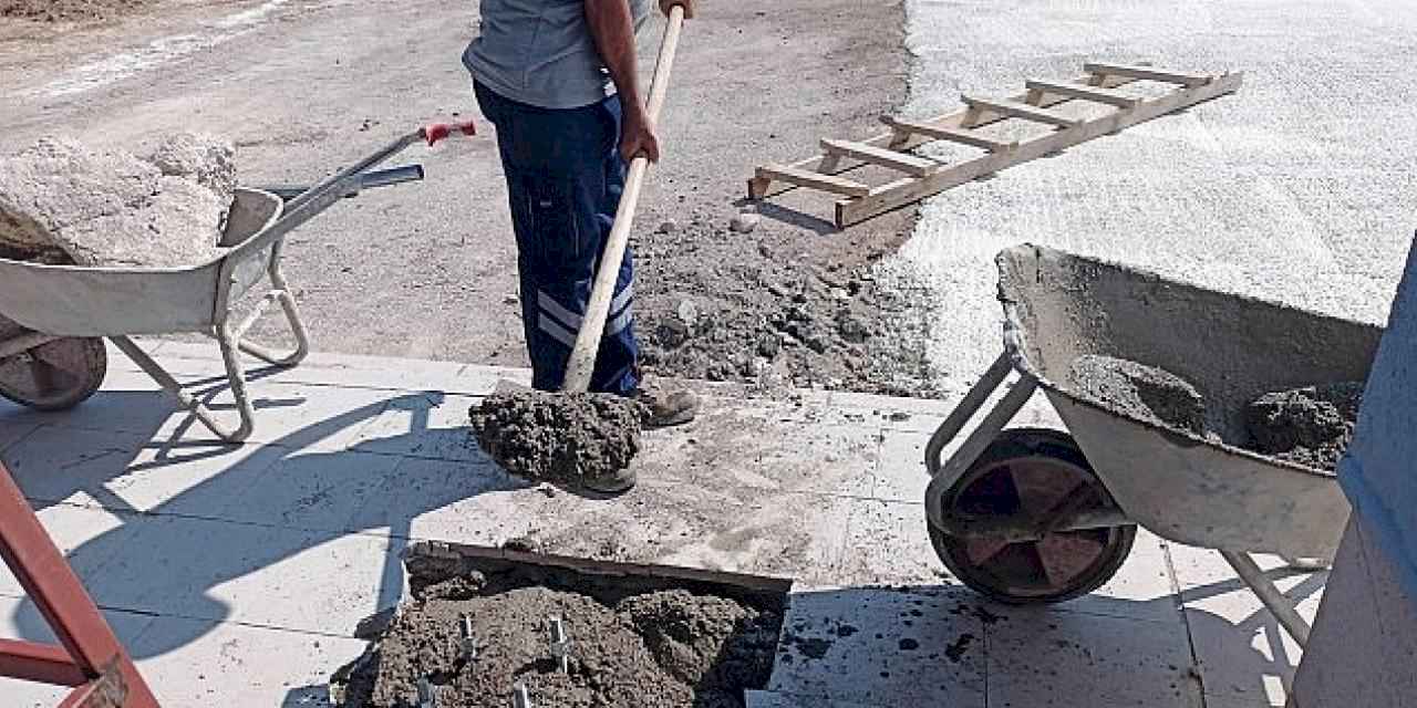 Kahramankazan'da okullara yönelik kapsamlı bakım ve onarım çalışması yapılıyor