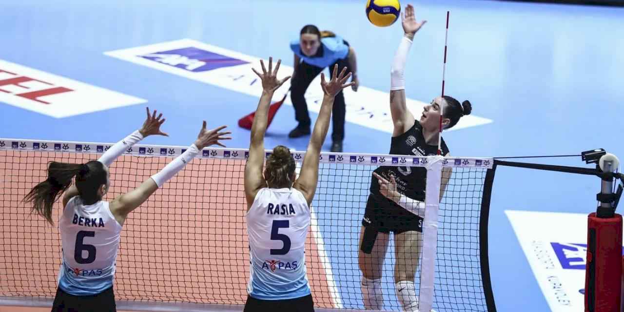 Nilüfer Belediyespor Eker, Kupa Voley'e galibiyetle başladı