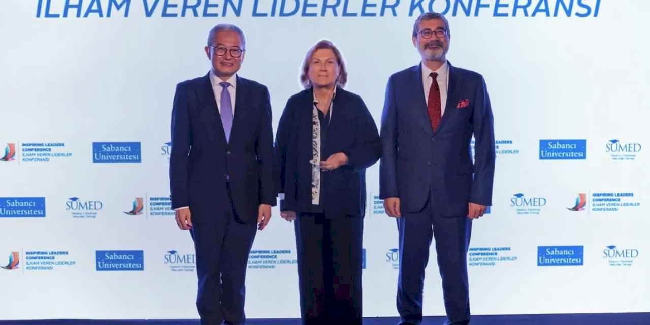 Sabancı Üniversitesi’nin İlham Veren Liderler Konferansı’nda bu yıl “Yapay Zekânın Eğitimdeki Rolü” konuşuldu