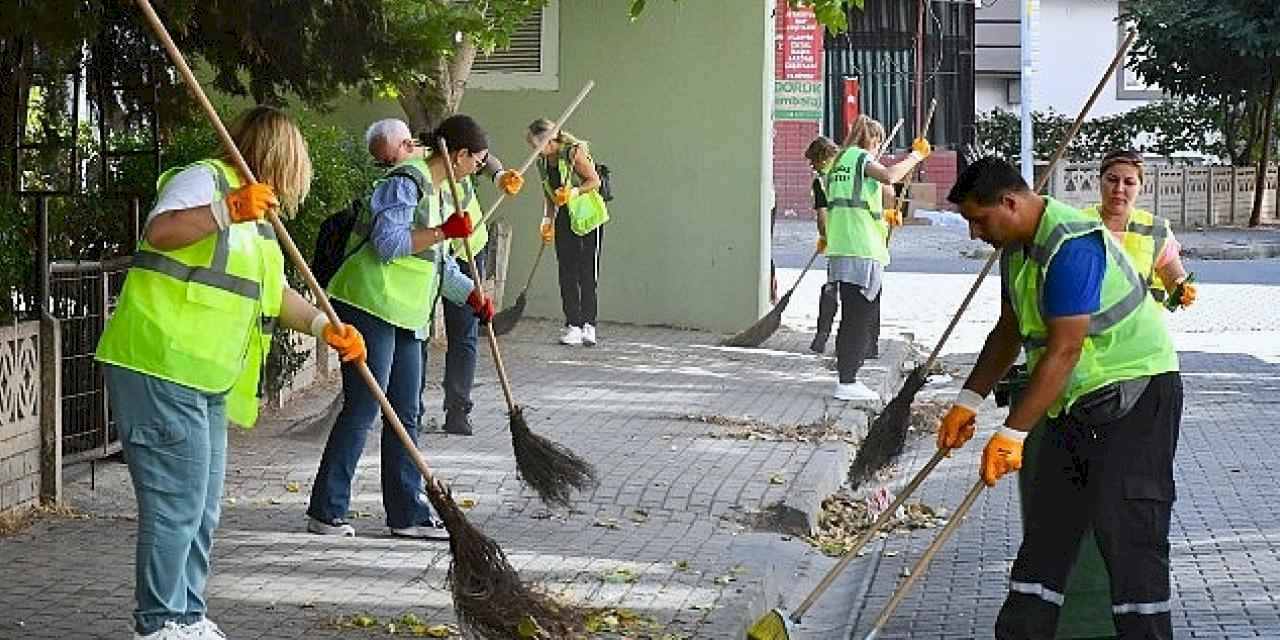 Lüleburgaz'da 'Temiz Sokaklar Mutlu Yarınlar' kampanyası sürüyor