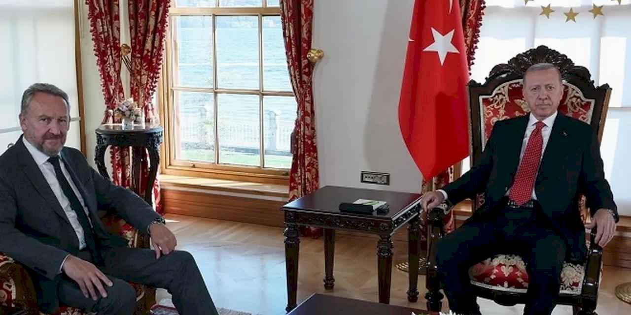 Cumhurbaşkanı Erdoğan İzzetbegoviç'i Dolmabahçe'de ağırladı