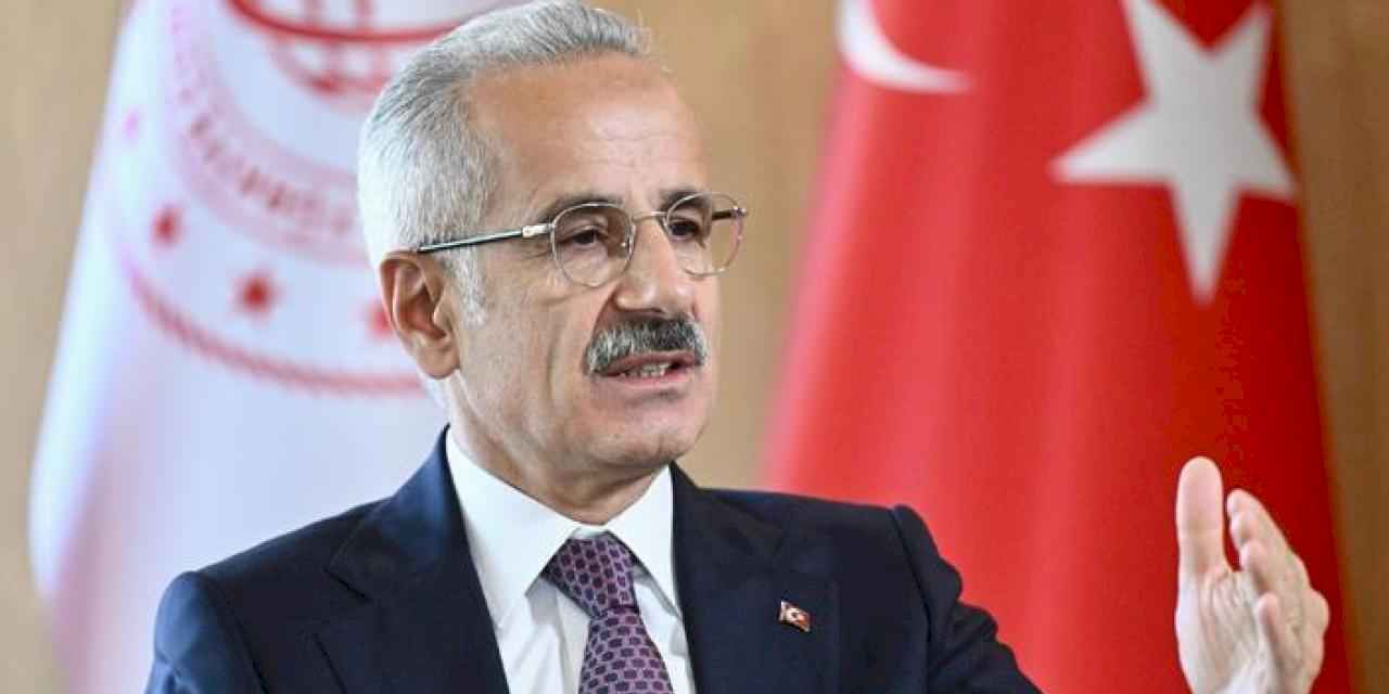 Bakan Uraloğlu'ndan açıklama: Rize-Artvin Havalimanı’nda 2 milyon 400 bine yakın yolcu seyahat etti