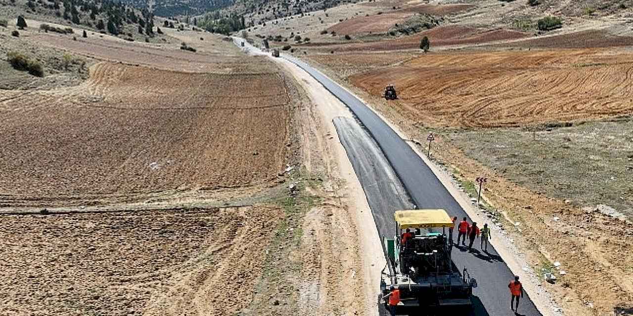 Selçuklu Belediyesi dış mahallelerin yol kalitesini ve ulaşım konforunu arttırıyor