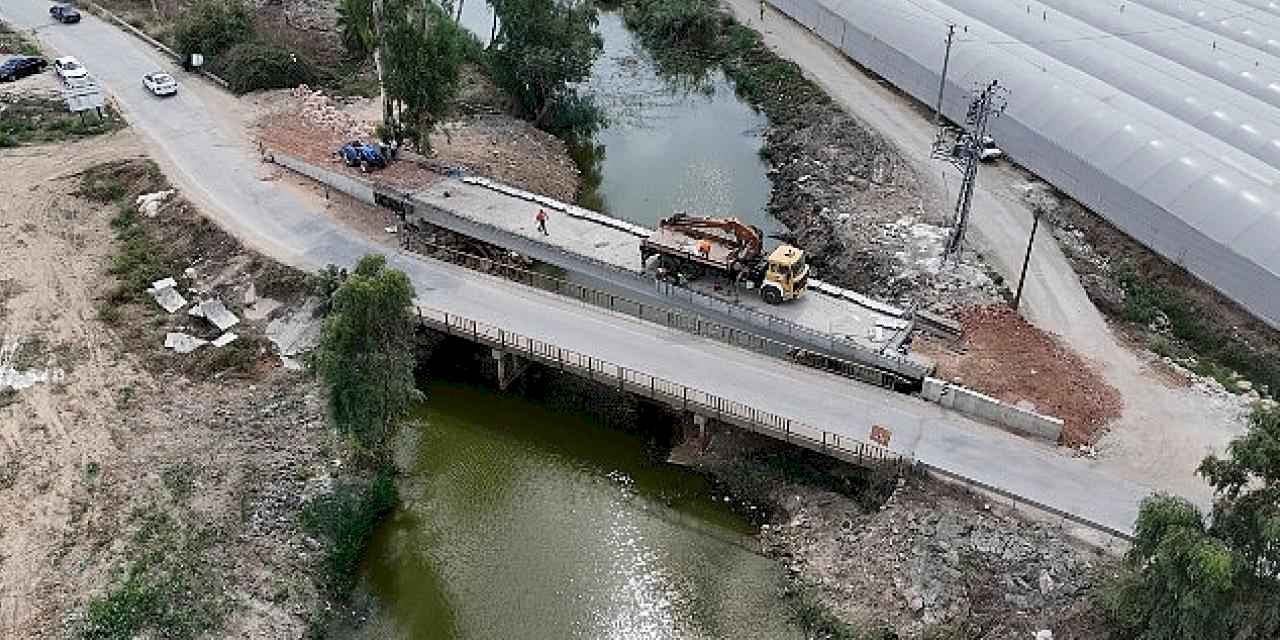 Büyükşehir'den Kundu'ya yeni köprü