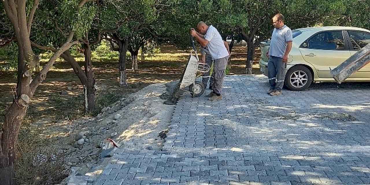 Kemer'de altyapı çalışmaları sürüyor