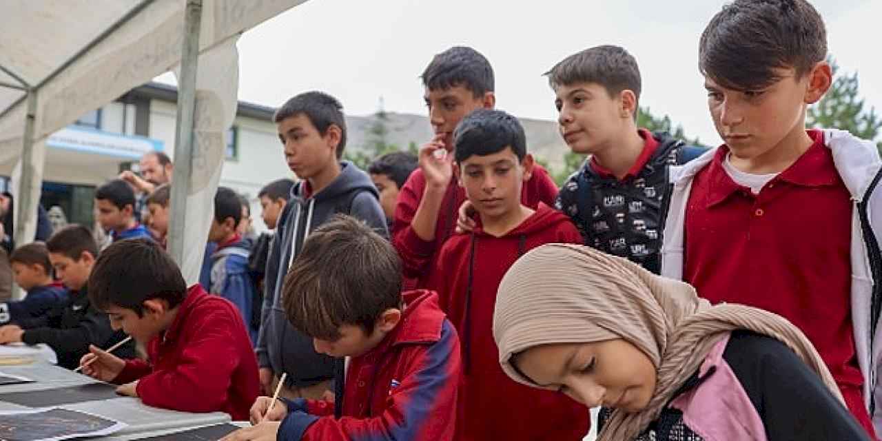 Selçuklu Sanat ve Tasarım Atölyesi Yeni Döneme Sızmalı Öğrencilerle Merhaba Dedi