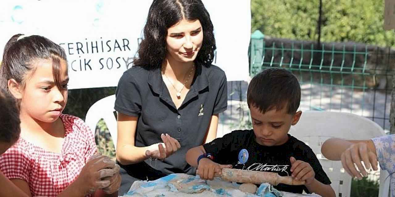 4. Çocuk Festivali Renkli Anlara Sahne Oldu