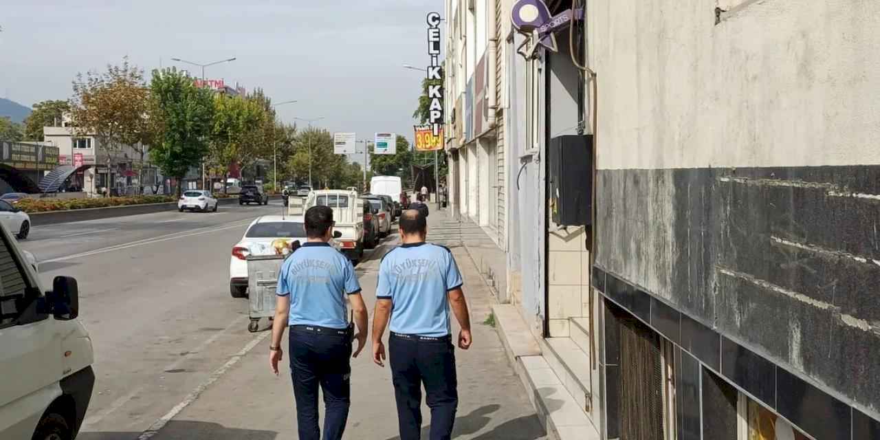 Bursa'da zabıta ekiplerinden seyyara geçit yok