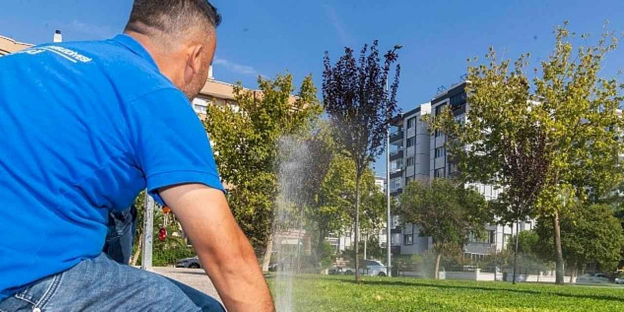 İzmir'in parklarında akıllı sulama dönemi