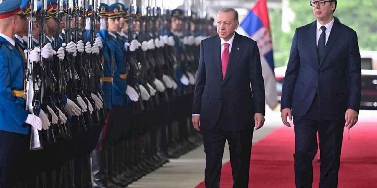 Cumhurbaşkanı Erdoğan, Sırbistanlı mevkidaşıyla görüştü