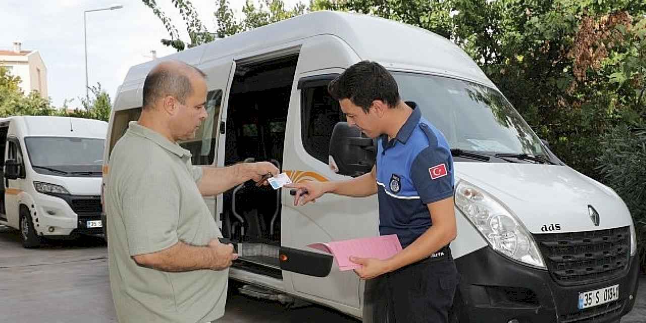 Narlidere'de Okul Servisleri Denetlendi