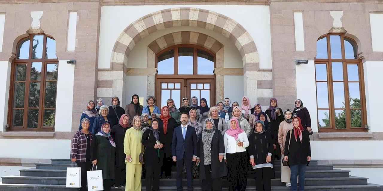 Konya Büyükşehir “Dünya Kadın Çiftçiler Günü”nde kadın çiftçileri buluşturdu